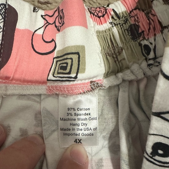 Laura Byrnes Chipmunk Acorn Fall Plus Size Skirt - Picture 5 of 5